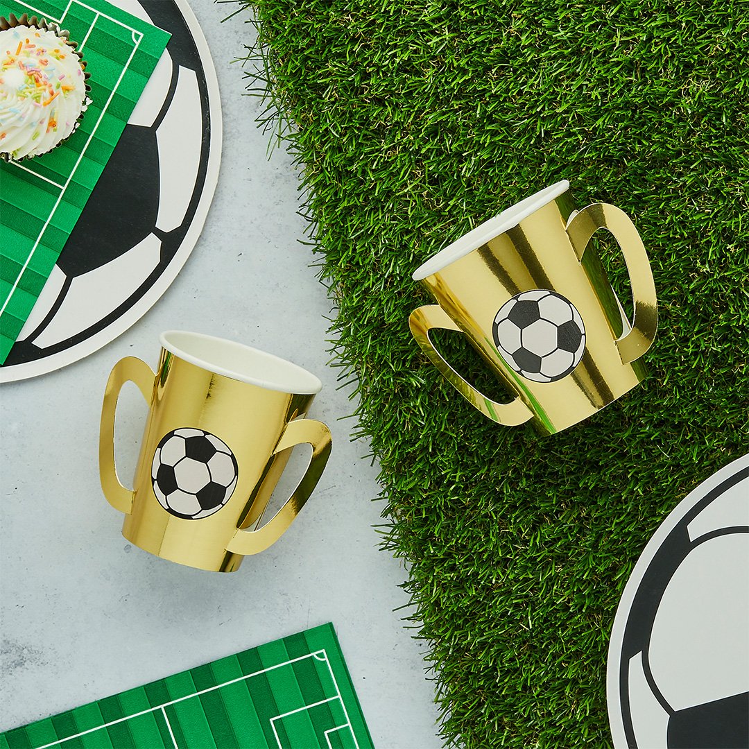 Gold Trophy Paper Cups - 8 pack